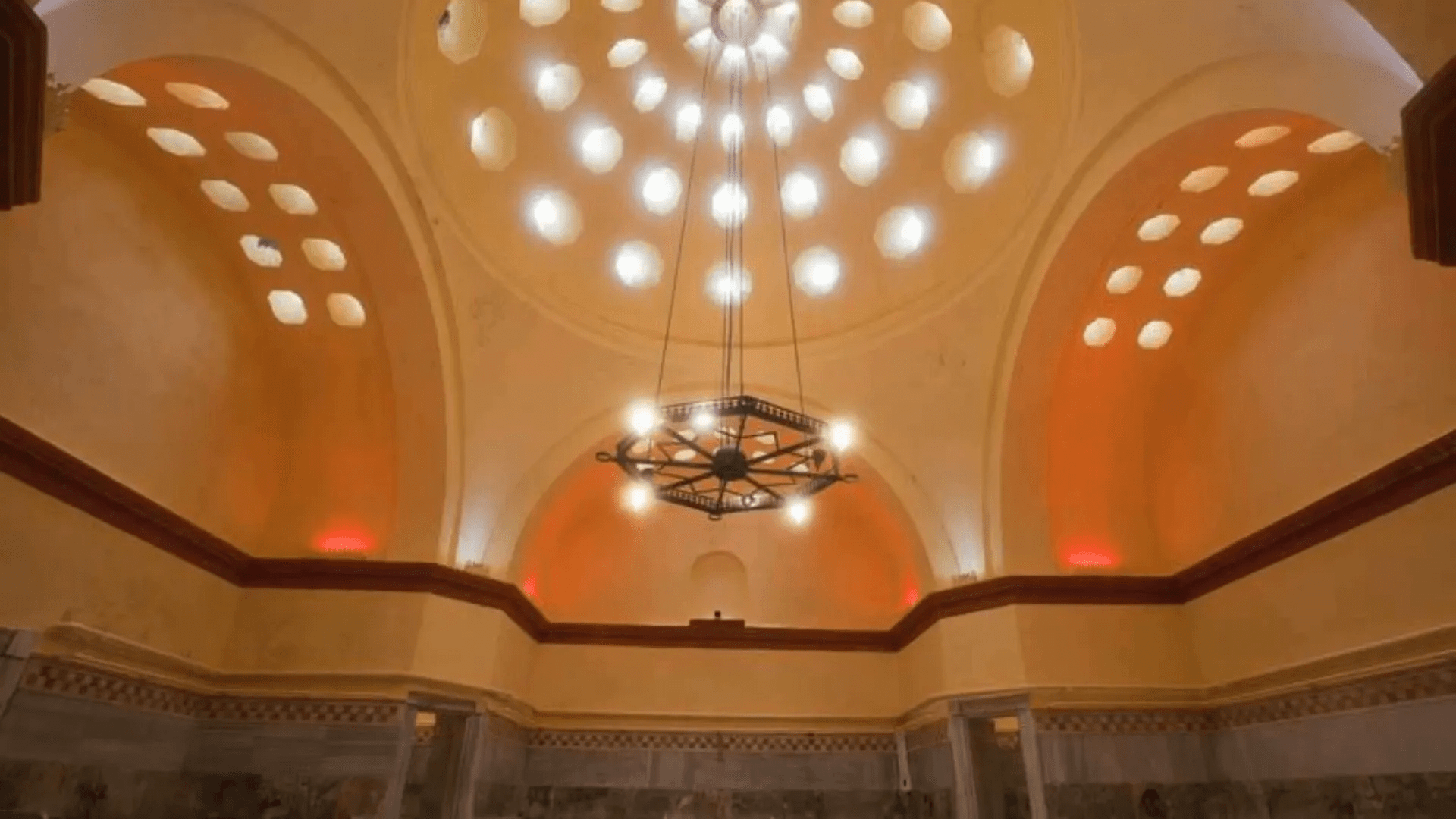 Galatasaray Hamamı'nın iç mekanı