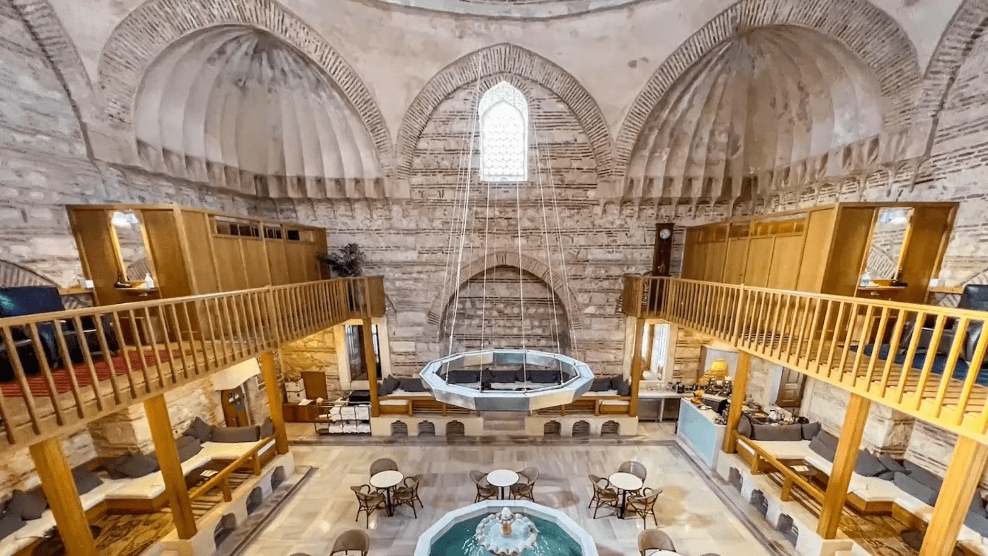 Mihrimah Sultan Hamamı'nın iç mekanı