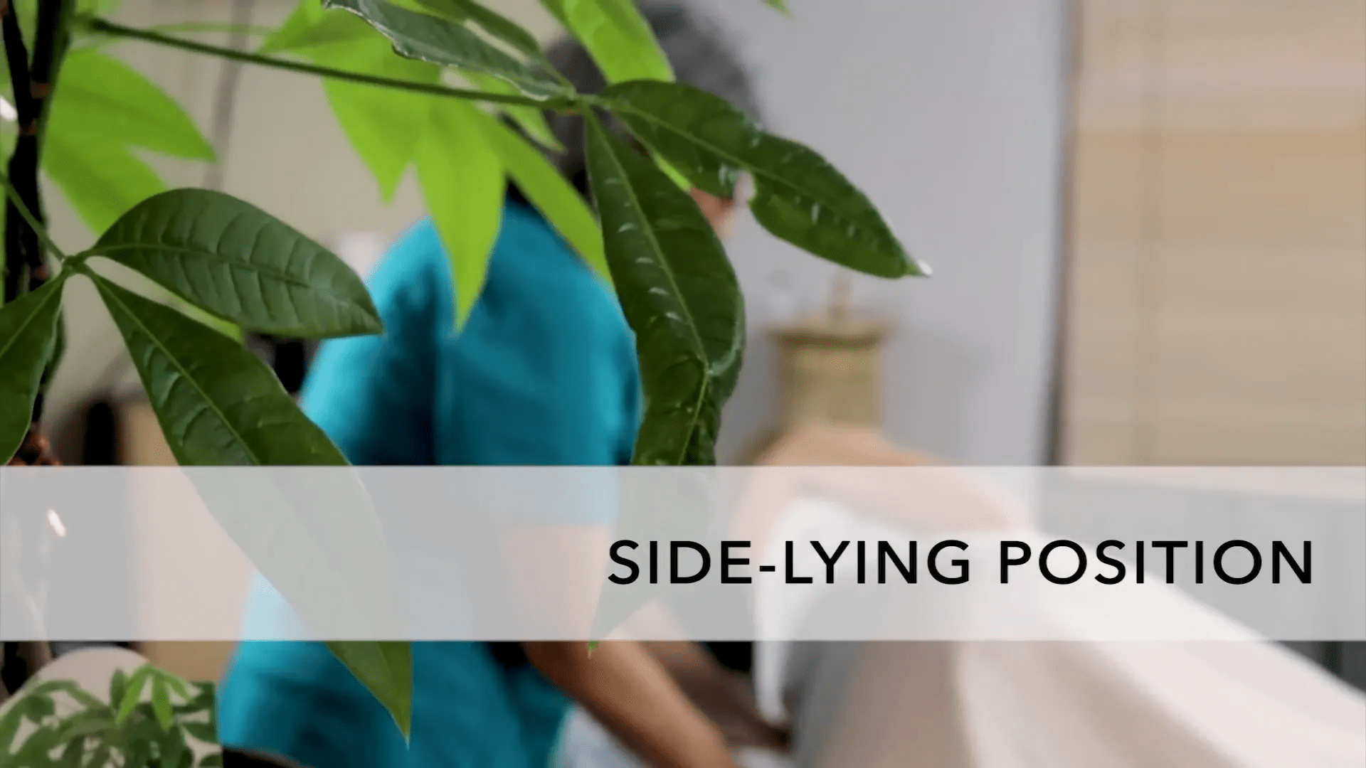 Yan yatış pozisyonu ile masaj uygulaması